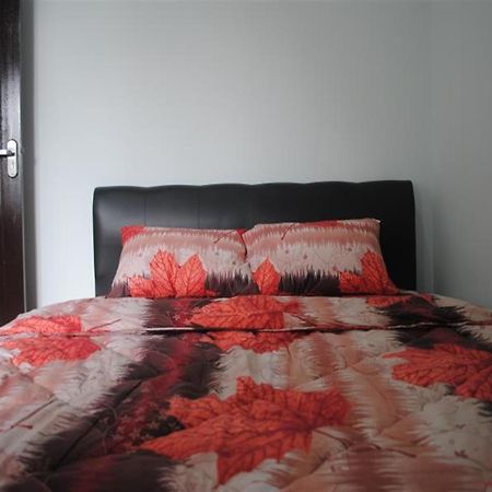 Golden Hawaii Villa Singkawang Eksteriør billede